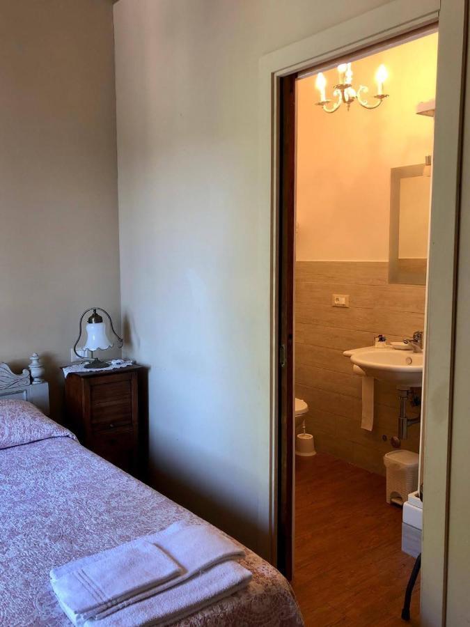 Fontebella Bed & Breakfast Montemarciano Ngoại thất bức ảnh